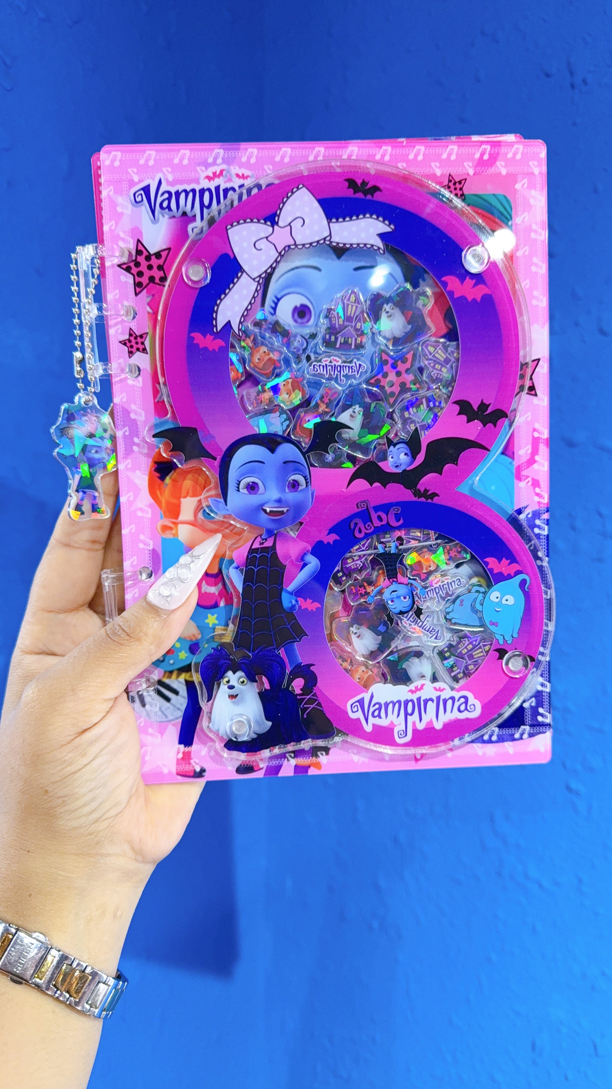 VAMPIRINA 3D shaker notebook