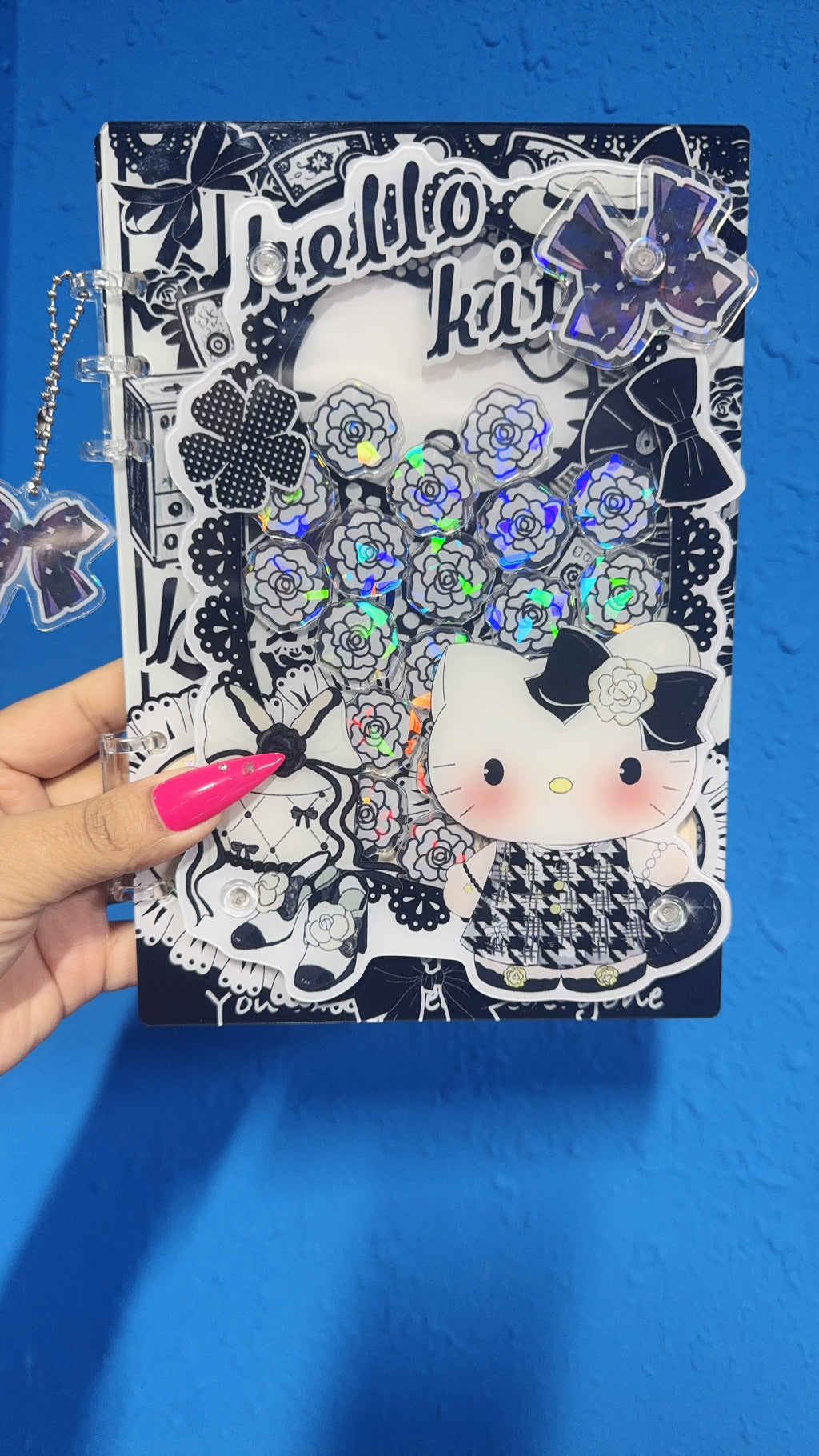 hello kitty collection shaker notebook